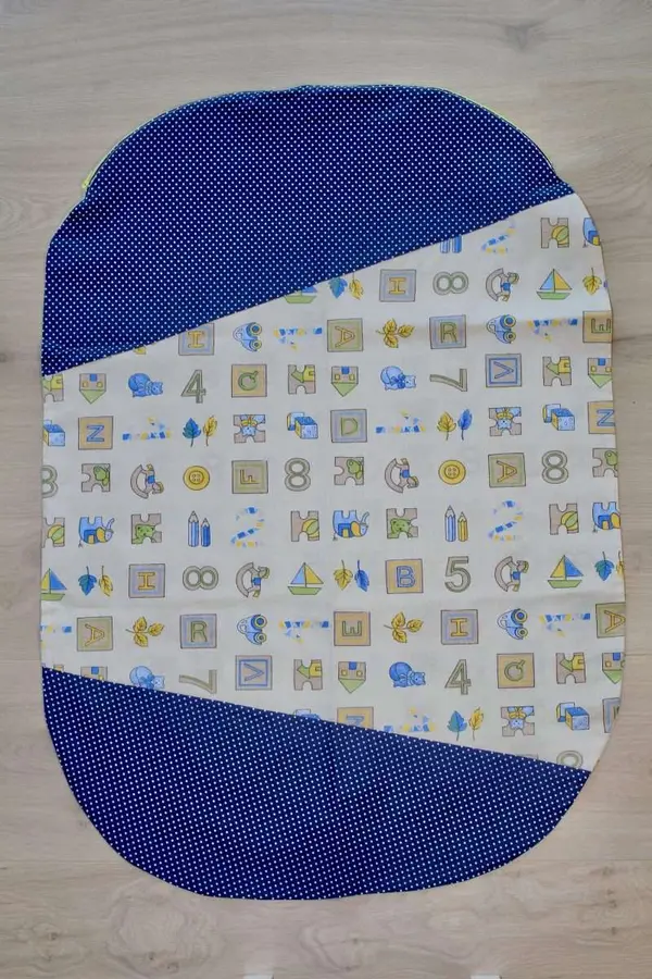 Blu a pois – lettere e numeri
