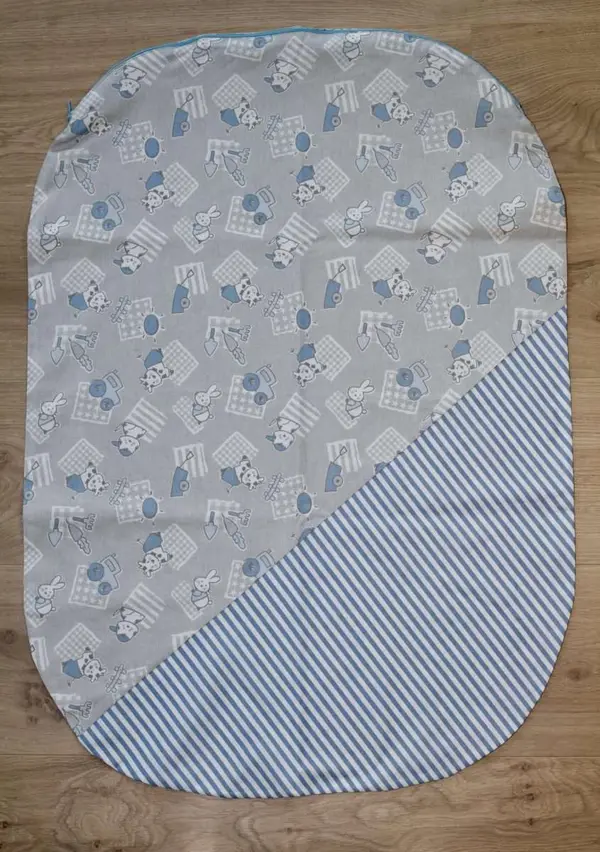 Righe azzurre e bianche – mucche e coniglietti